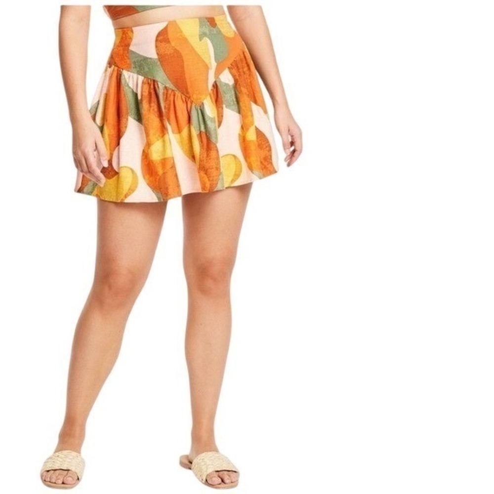 Mini Skirt in Orange Abstract Print - Picture 3 of 10